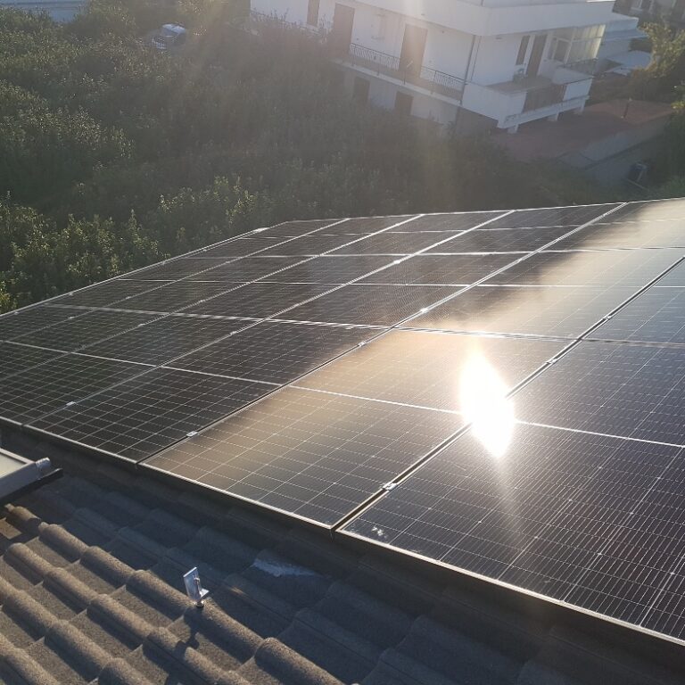 fotovoltaico a sellia marina