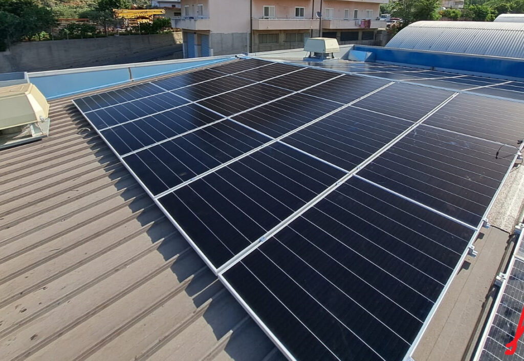 Impianto fotovoltaico da 13 kW con moduli Wismann - 3DScube Reggio Calabria