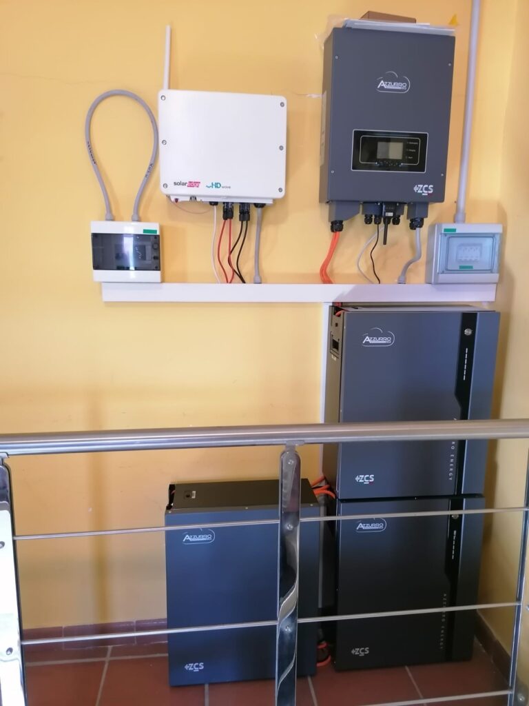 inverter e batterie zcs azzurro da 15 kw del retrofit a santa caterina